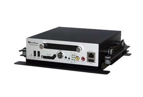 Видеорегистратор EverFocus EMV-400FHD N